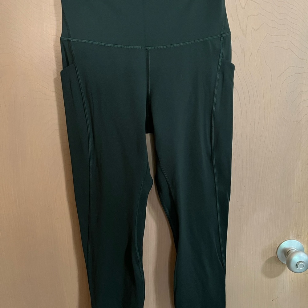 Lululemon Align high-rise pant with pocket 25” rainforest green